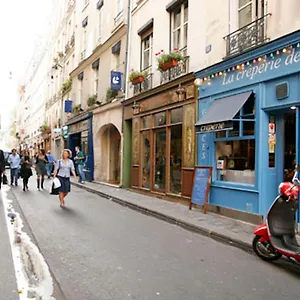 classic-1br-in-the-heart-of-the-montorgueil-area.fr-paris.fr/